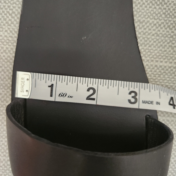 Urban Oitfitters Lana Ankle Strap Black Leather Flat Sandals Women Size 9 - Picture 13 of 14